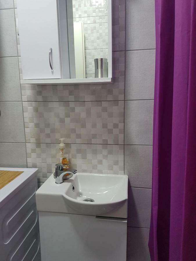 Apartment Jelena Sutvara Kotor Exterior photo